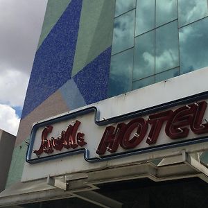 Saville Hotel